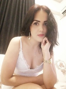 Ataşehir En Özel Görüşmeler İçin Escort Duru